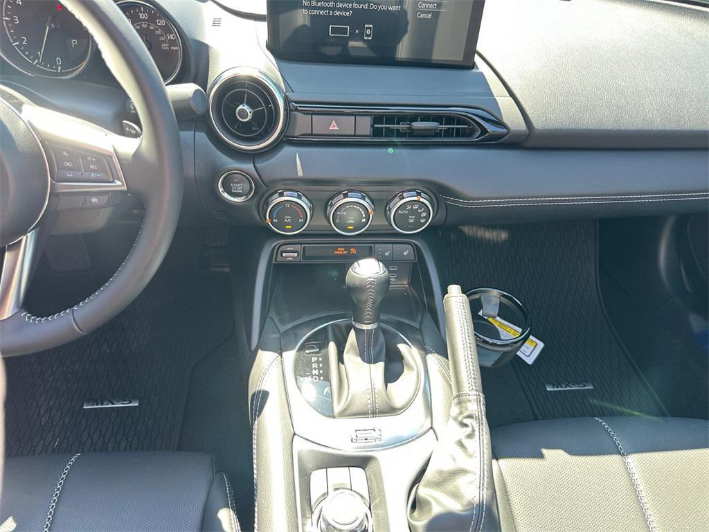 new 2025 Mazda MX-5 Miata RF car, priced at $39,747