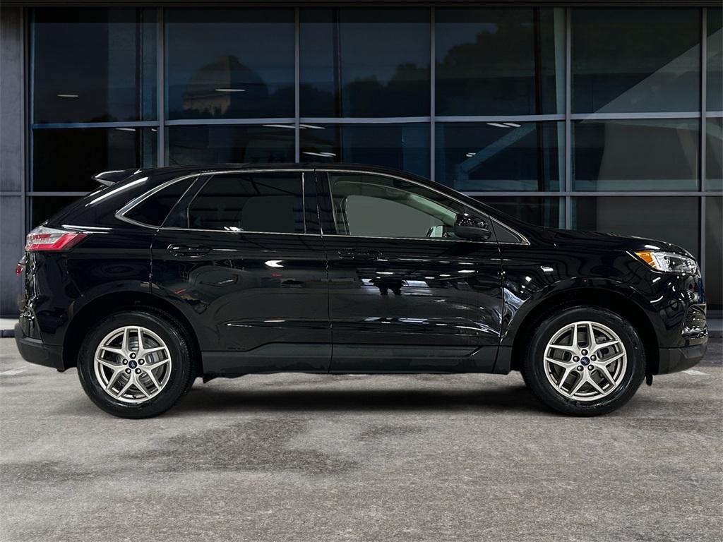 used 2022 Ford Edge car, priced at $20,995