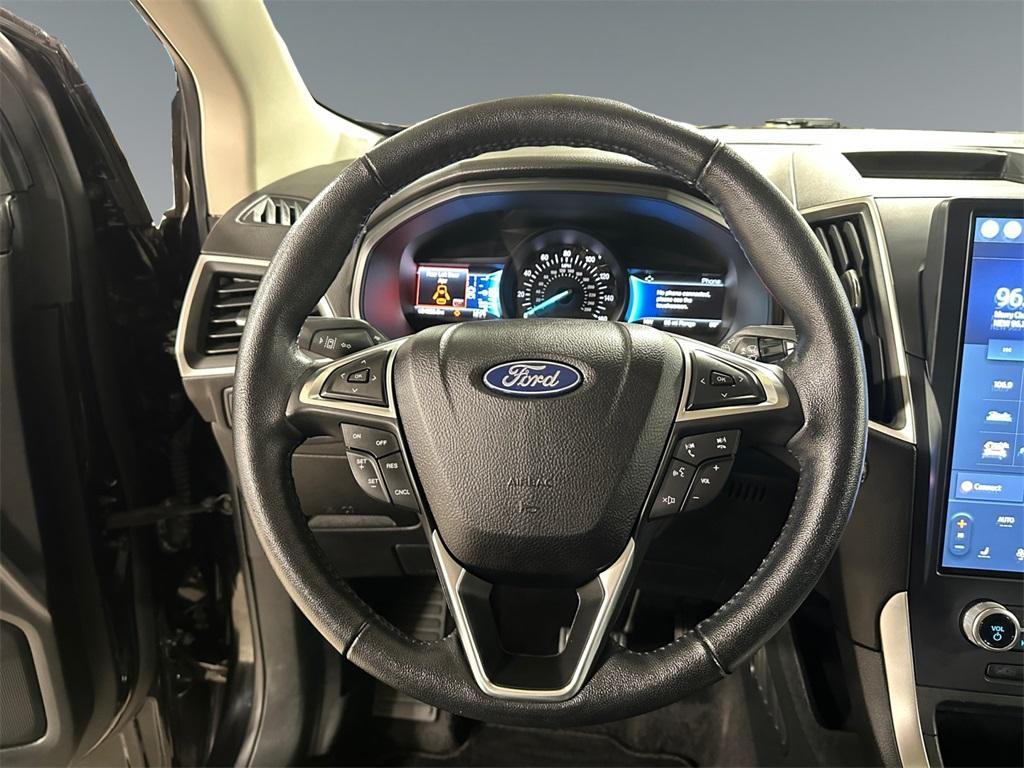 used 2022 Ford Edge car, priced at $20,995