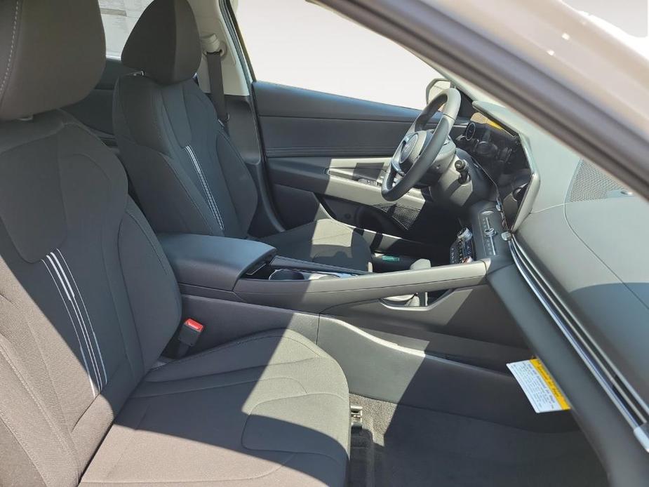 new 2024 Hyundai Elantra car, priced at $26,399