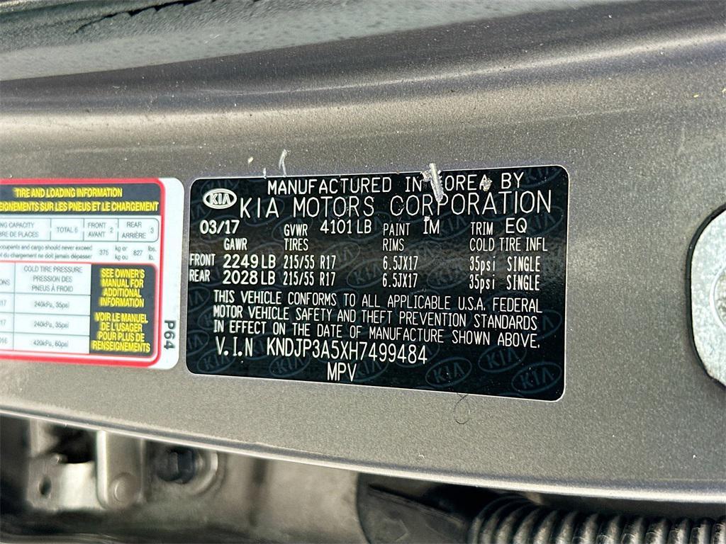 used 2017 Kia Soul car, priced at $3,442