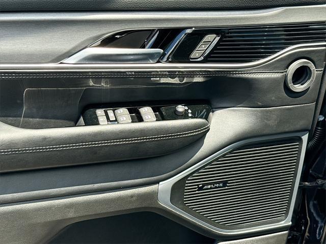 new 2025 Jeep Wagoneer car, priced at $60,068