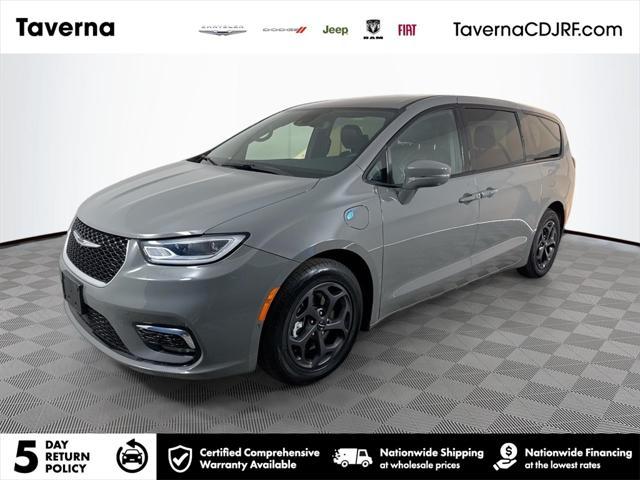 used 2022 Chrysler Pacifica Hybrid car, priced at $16,534