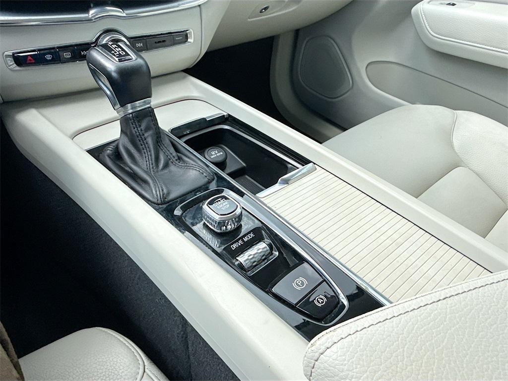 used 2019 Volvo XC60 car, priced at $14,663