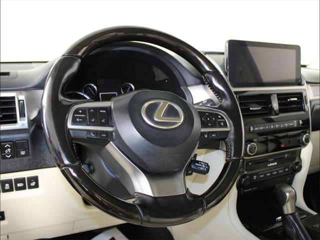 used 2022 Lexus GX 460 car, priced at $37,331