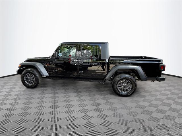 new 2025 Jeep Gladiator car, priced at $36,380
