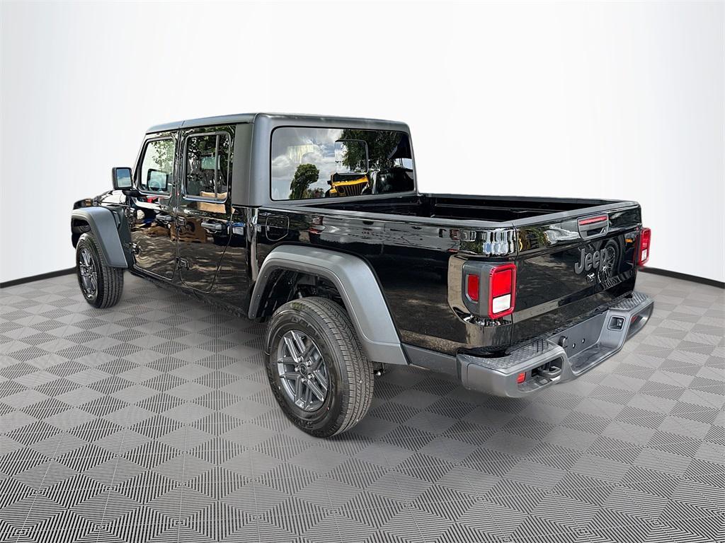 new 2025 Jeep Gladiator car, priced at $37,007