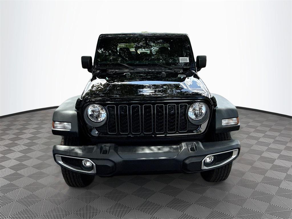 new 2025 Jeep Gladiator car, priced at $37,007