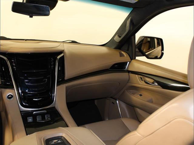 used 2019 Cadillac Escalade ESV car, priced at $34,810