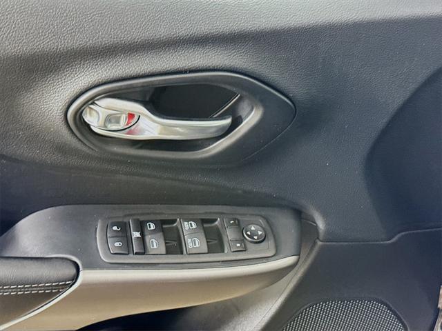 used 2022 Jeep Cherokee car, priced at $18,610