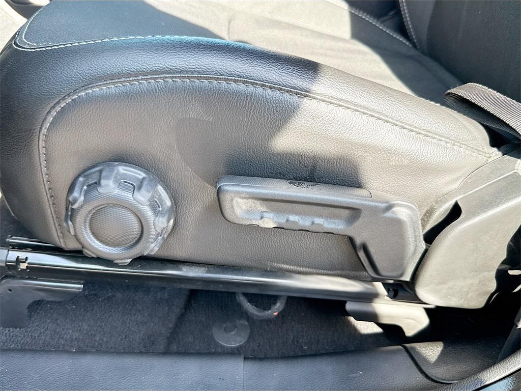 used 2021 Jeep Wrangler Unlimited car, priced at $25,021