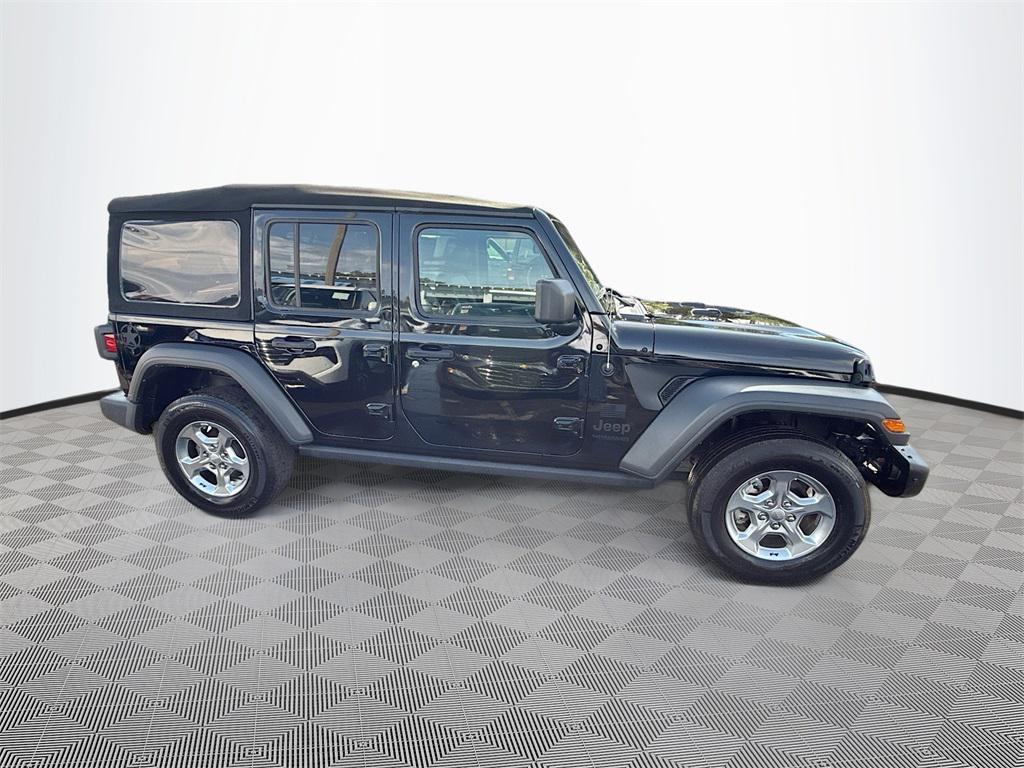 used 2021 Jeep Wrangler Unlimited car, priced at $25,021
