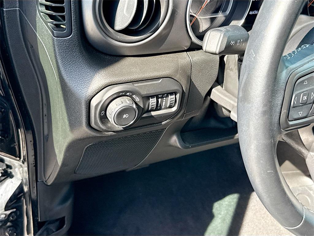used 2021 Jeep Wrangler Unlimited car, priced at $25,021