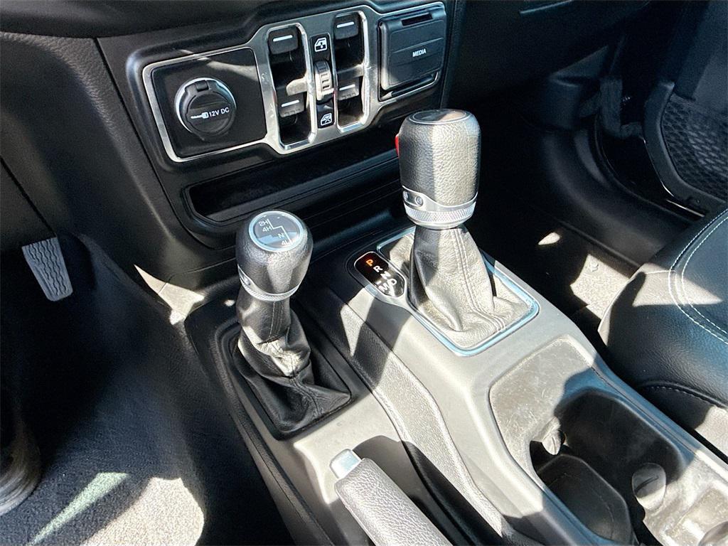 used 2021 Jeep Wrangler Unlimited car, priced at $25,021