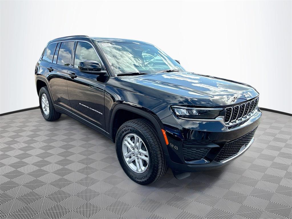 new 2025 Jeep Grand Cherokee car, priced at $29,627