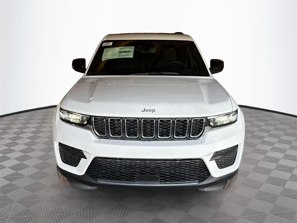 new 2025 Jeep Grand Cherokee car, priced at $31,382