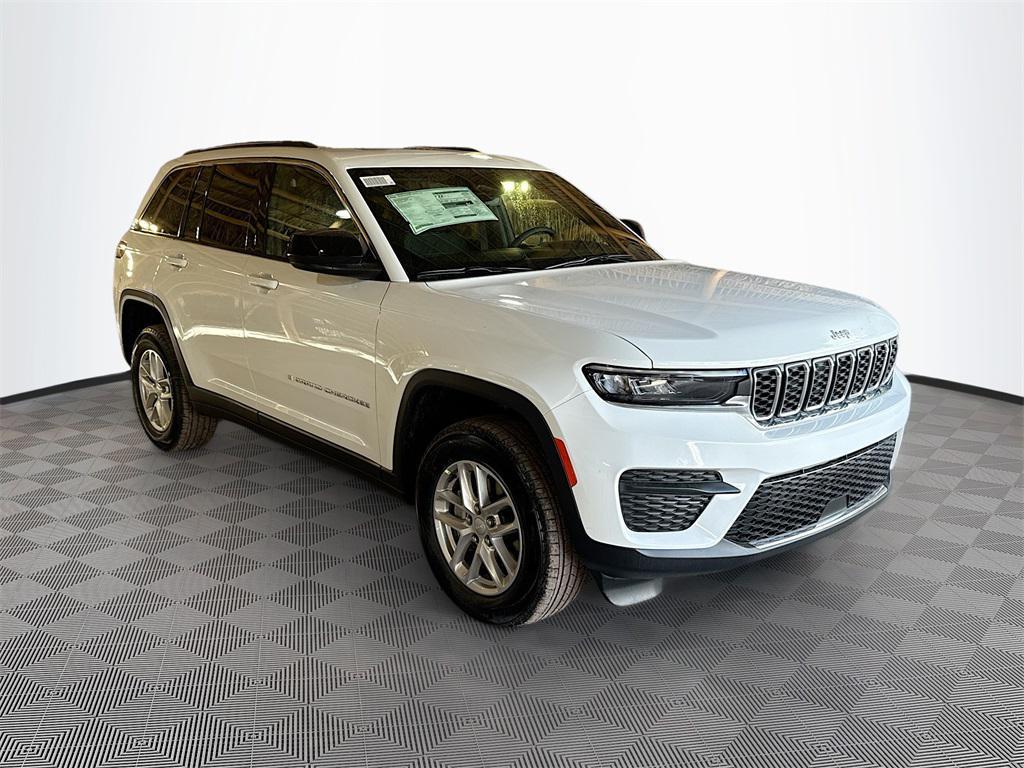 new 2025 Jeep Grand Cherokee car, priced at $31,382