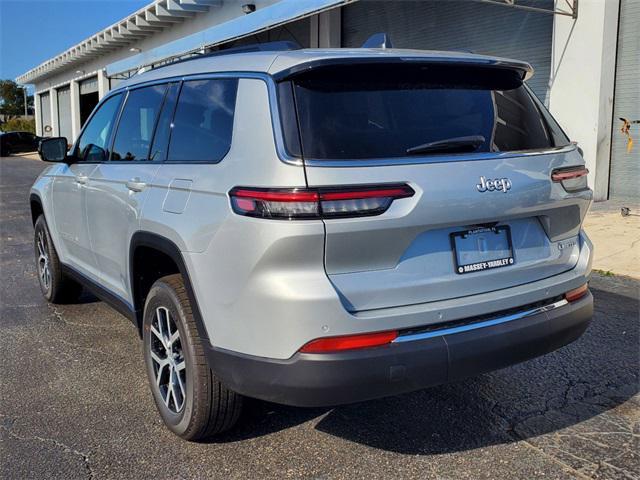 new 2024 Jeep Grand Cherokee L car, priced at $37,355