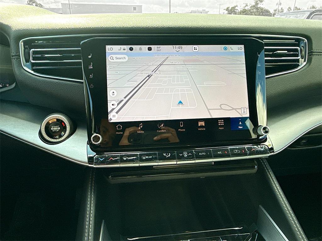 new 2025 Jeep Wagoneer car, priced at $73,409