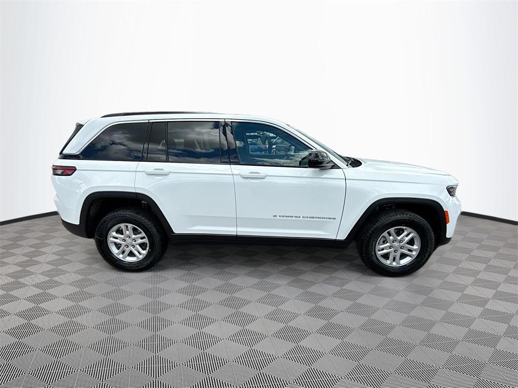 new 2025 Jeep Grand Cherokee car, priced at $32,650