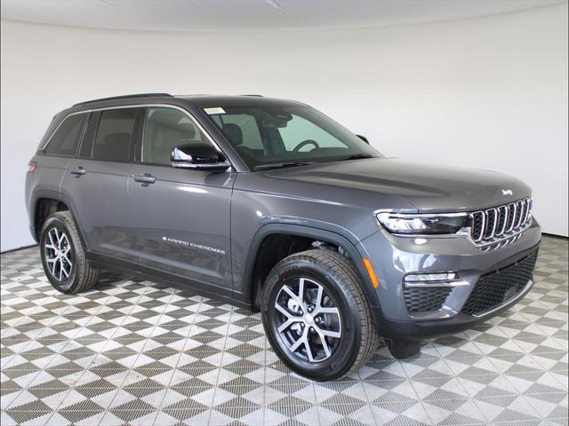 new 2025 Jeep Grand Cherokee car, priced at $35,896