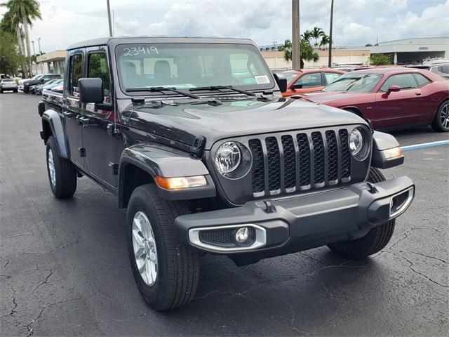 new 2023 Jeep Gladiator car, priced at $36,550