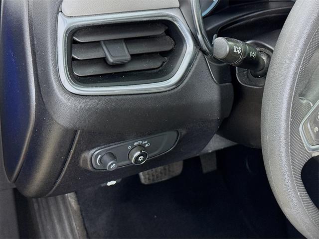 used 2019 Chevrolet Equinox car, priced at $10,091