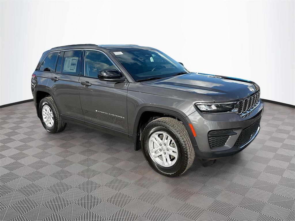 new 2025 Jeep Grand Cherokee car, priced at $31,612