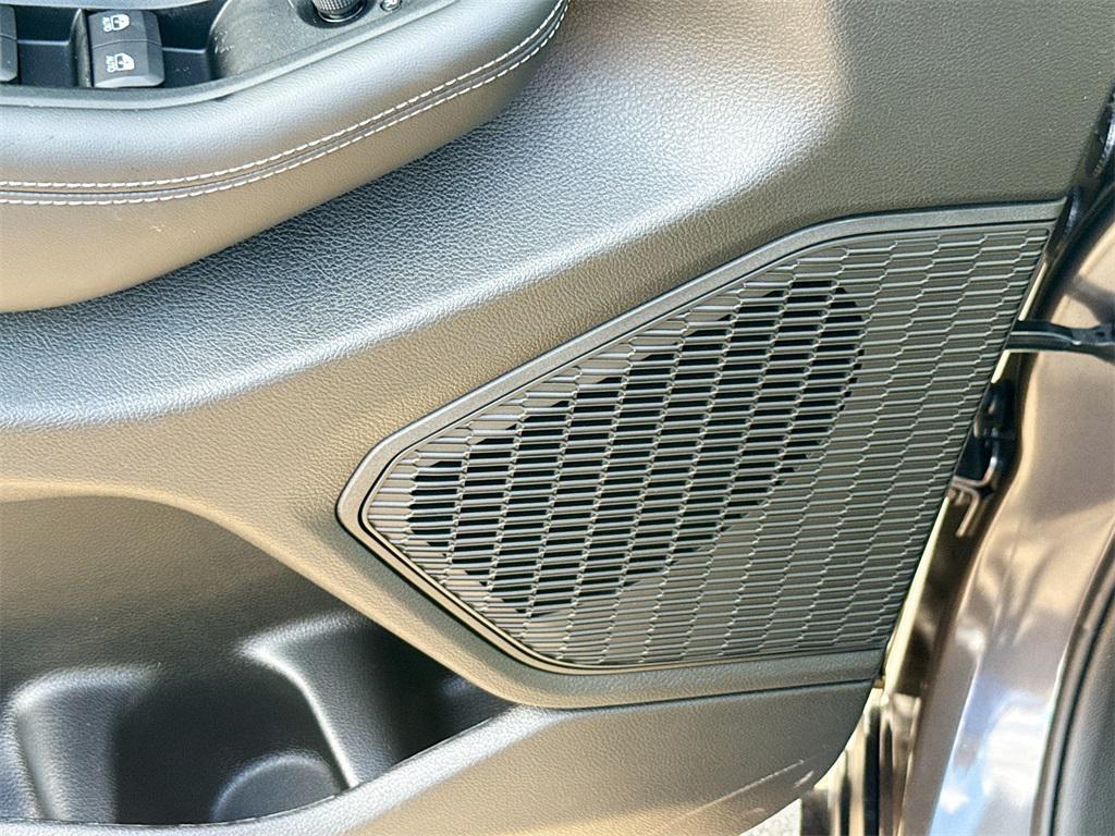 new 2025 Jeep Grand Cherokee car, priced at $31,612