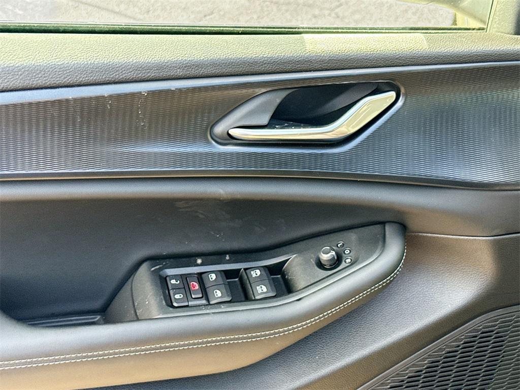 new 2025 Jeep Grand Cherokee car, priced at $31,612