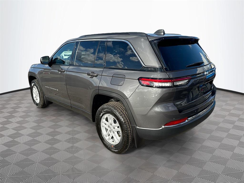new 2025 Jeep Grand Cherokee car, priced at $31,612