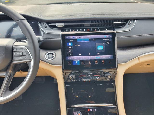 new 2024 Jeep Grand Cherokee car, priced at $42,597
