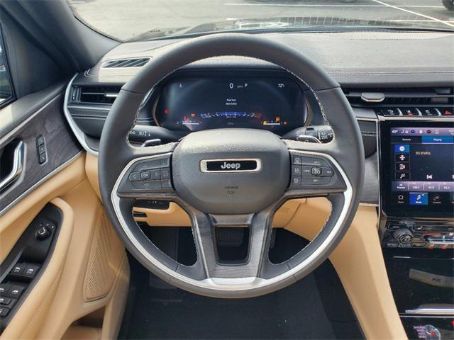 new 2024 Jeep Grand Cherokee car, priced at $42,597