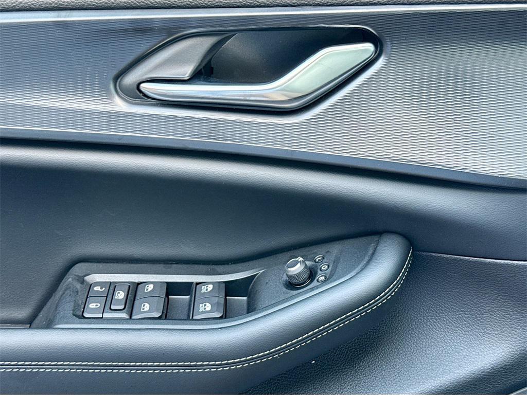 new 2025 Jeep Grand Cherokee car, priced at $31,382