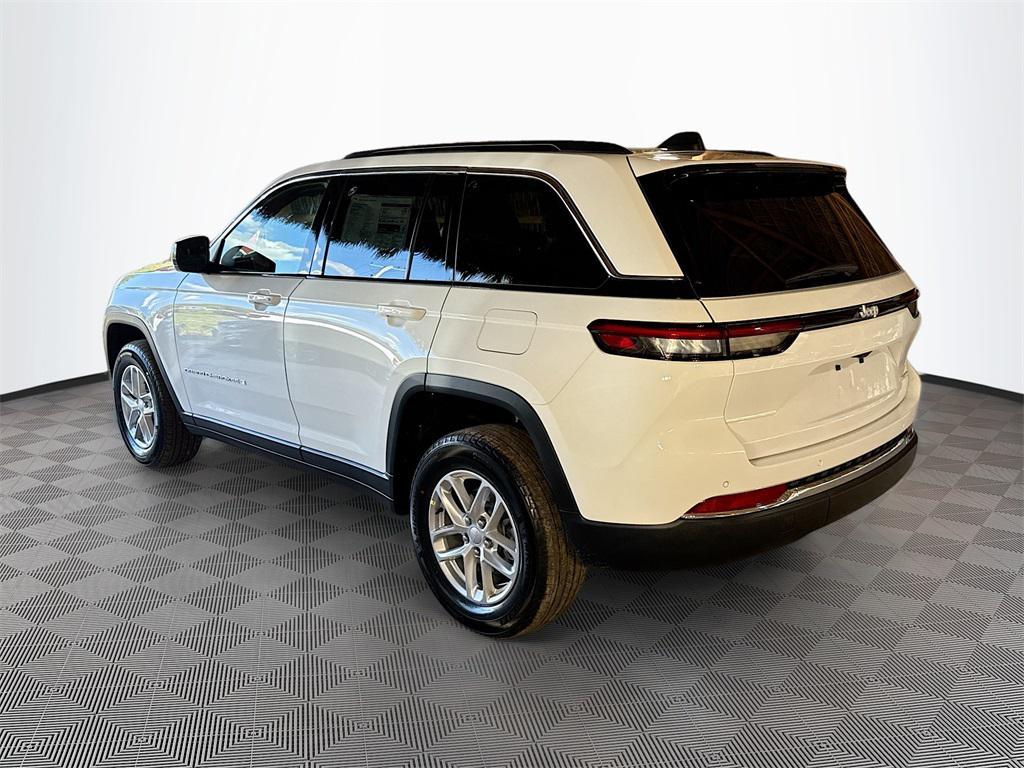 new 2025 Jeep Grand Cherokee car, priced at $31,382