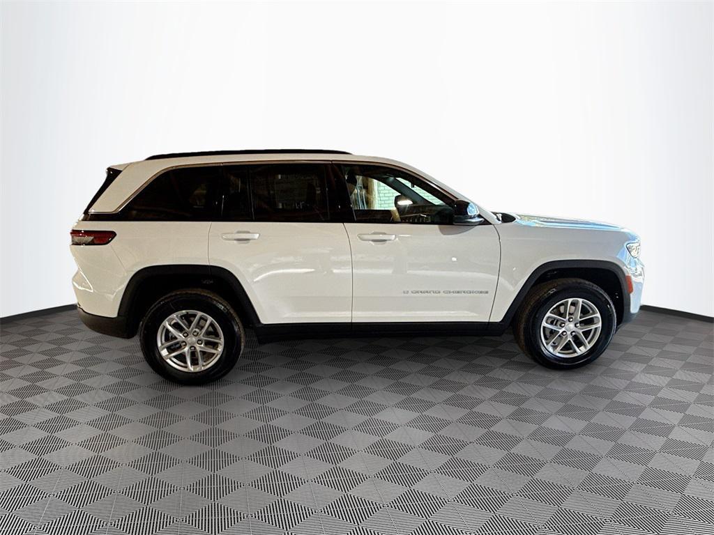 new 2025 Jeep Grand Cherokee car, priced at $31,382