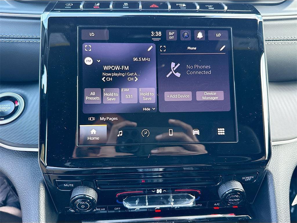 new 2025 Jeep Grand Cherokee car, priced at $31,382