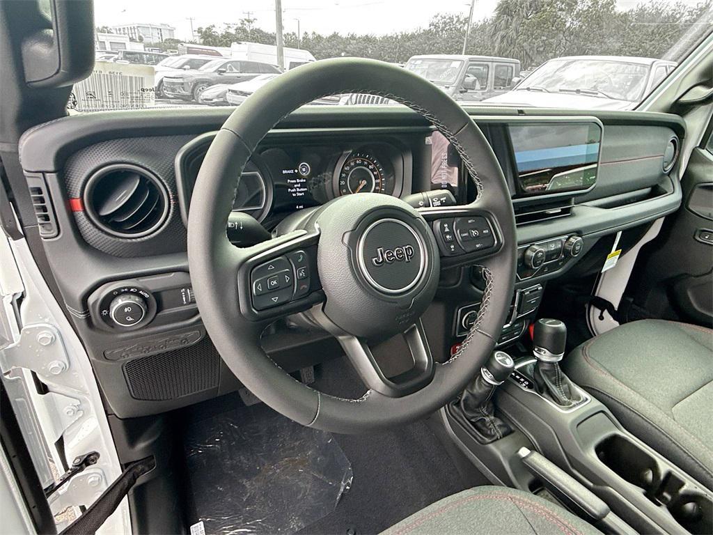 new 2025 Jeep Gladiator car, priced at $43,931