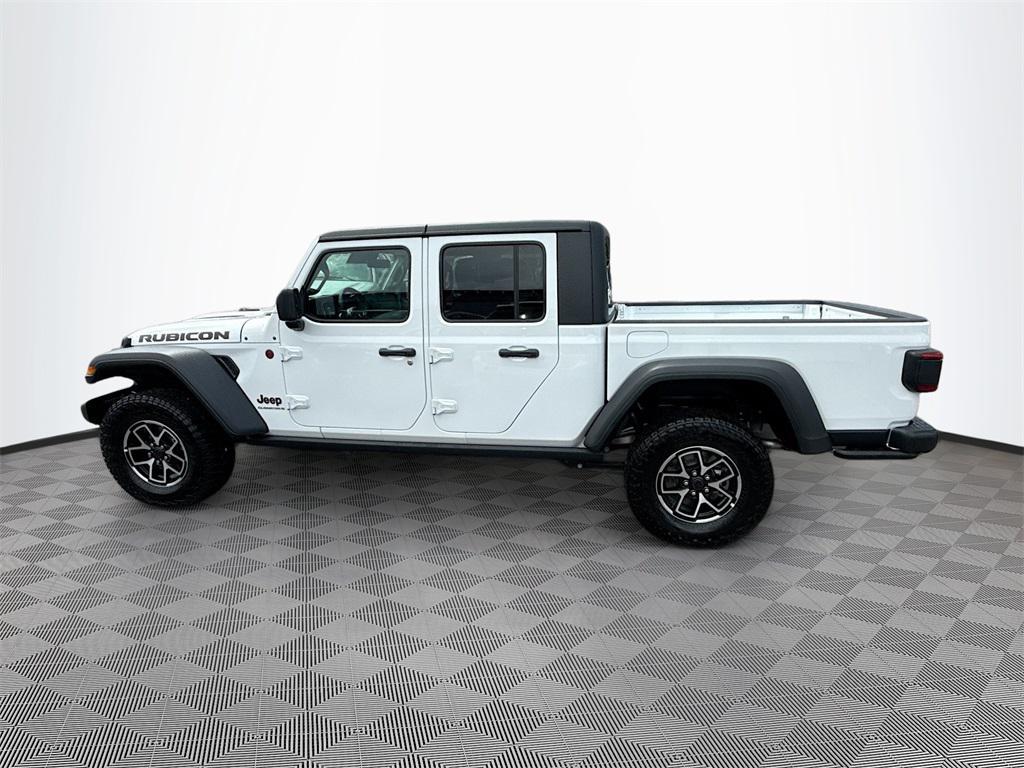 new 2025 Jeep Gladiator car, priced at $43,931