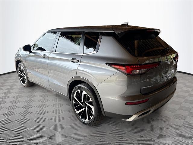used 2024 Mitsubishi Outlander car, priced at $15,847