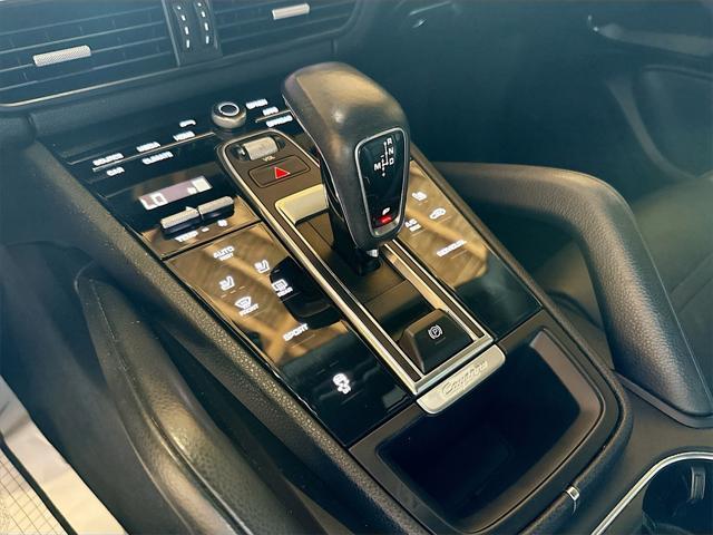 used 2020 Porsche Cayenne car, priced at $29,607