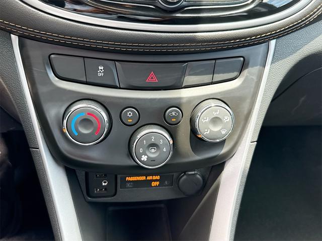 used 2022 Chevrolet Trax car, priced at $14,280