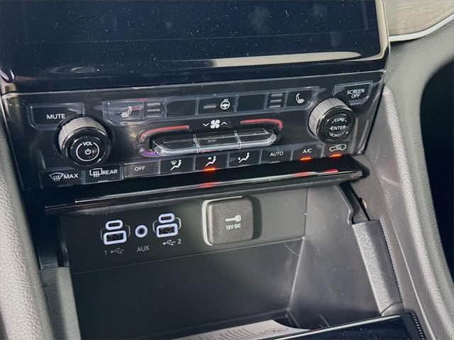 new 2025 Jeep Grand Cherokee L car, priced at $37,008