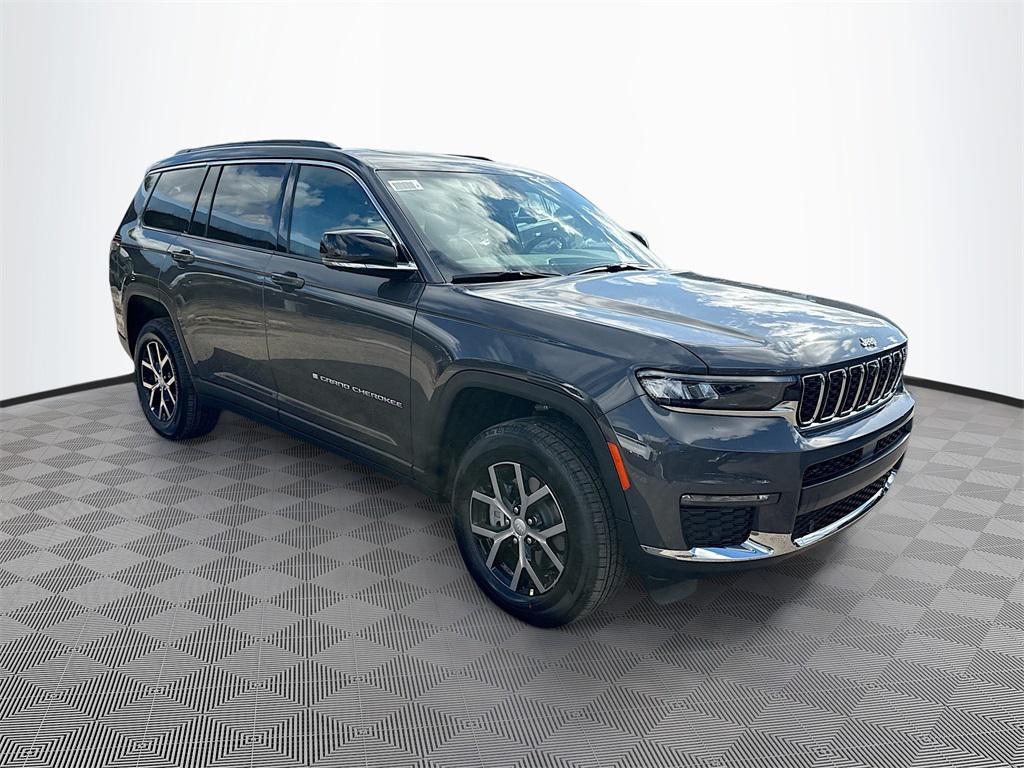 new 2025 Jeep Grand Cherokee L car, priced at $42,301
