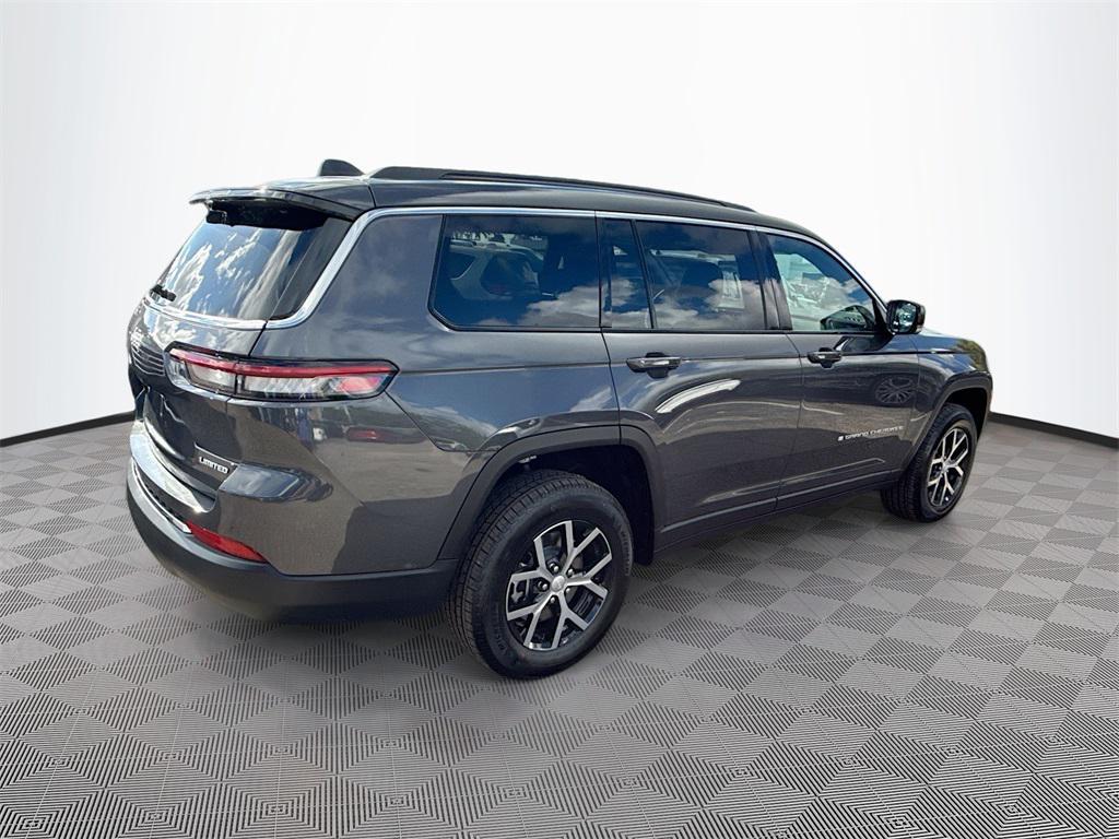 new 2025 Jeep Grand Cherokee L car, priced at $42,301
