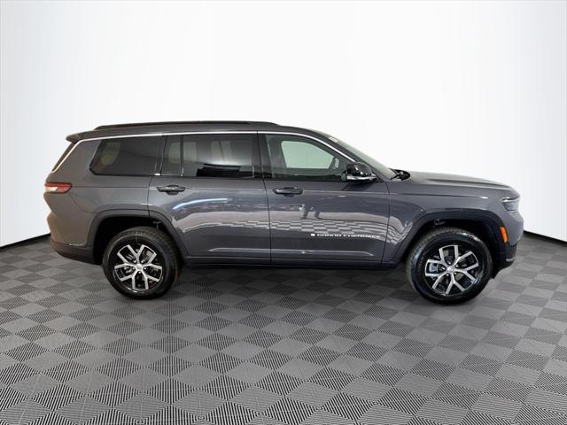new 2025 Jeep Grand Cherokee L car, priced at $36,755