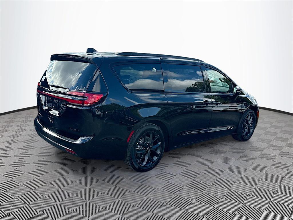 new 2026 Chrysler Pacifica car, priced at $43,361
