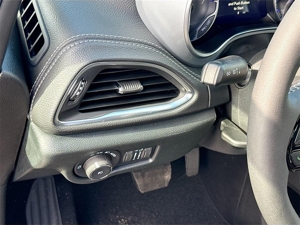 new 2026 Chrysler Pacifica car, priced at $43,361