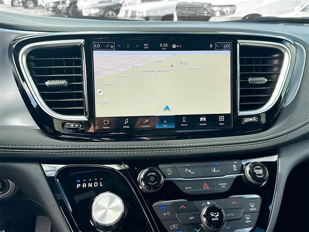 new 2026 Chrysler Pacifica car, priced at $43,361