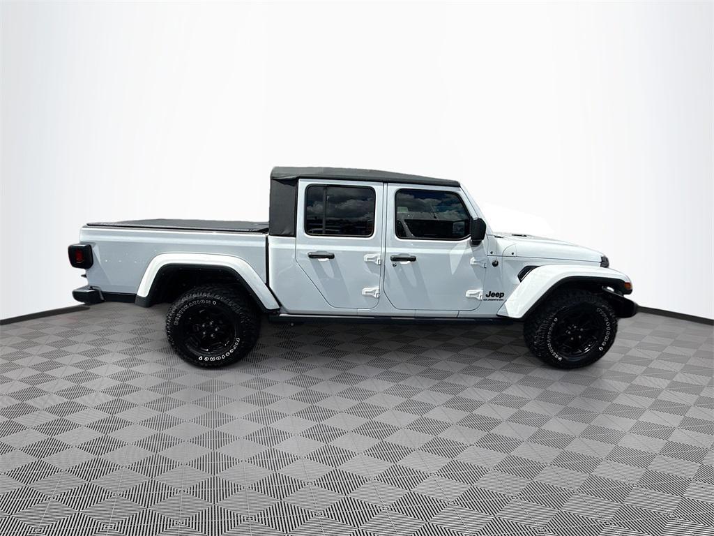 used 2022 Jeep Gladiator car, priced at $30,926
